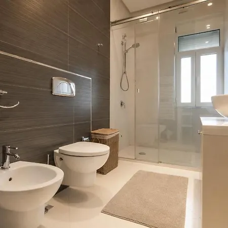 Beachfront Paradise Private Pool & Garden Villa Draç