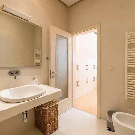Villa Beachfront Paradise Private Pool & Garden